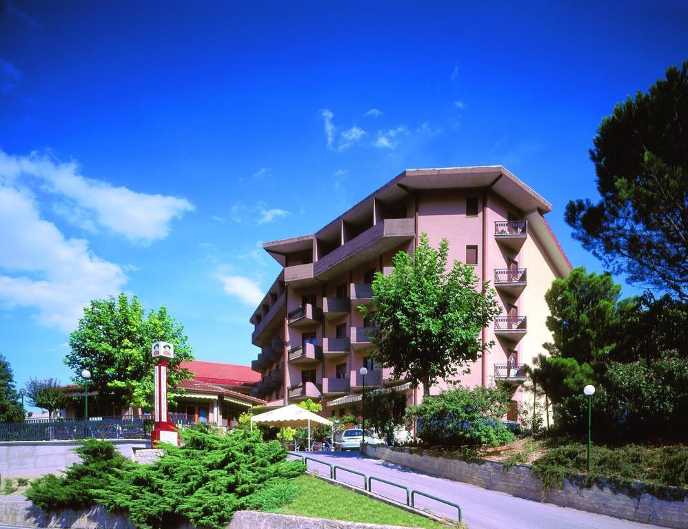 Hotel Del Camerlengo Fara San Martino Exterior foto